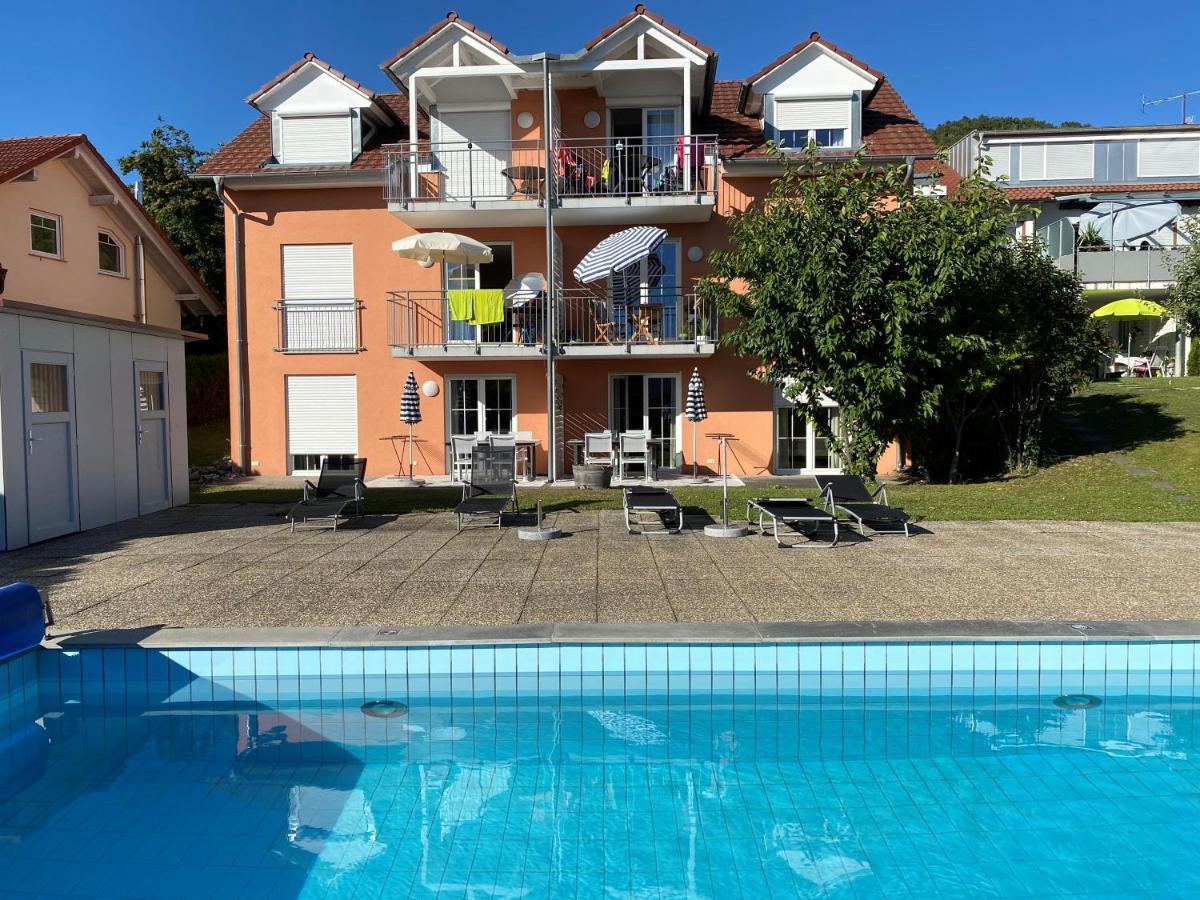 Die Seeblume - Ferienwohnung Mit Pool Und Seeblick Ludwigshafen am Bodensee Kültér fotó